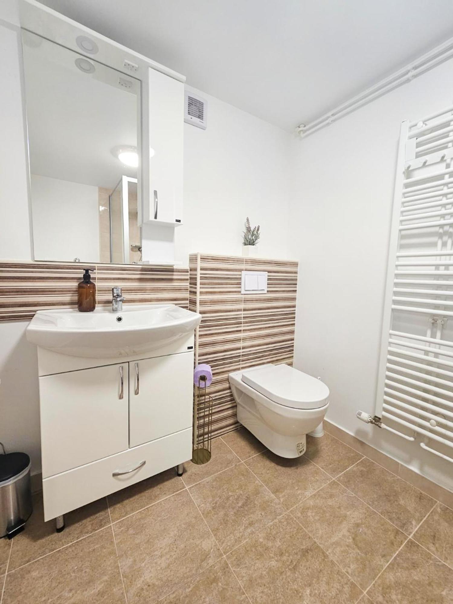 Central Park Apartments Koprivnica Ngoại thất bức ảnh